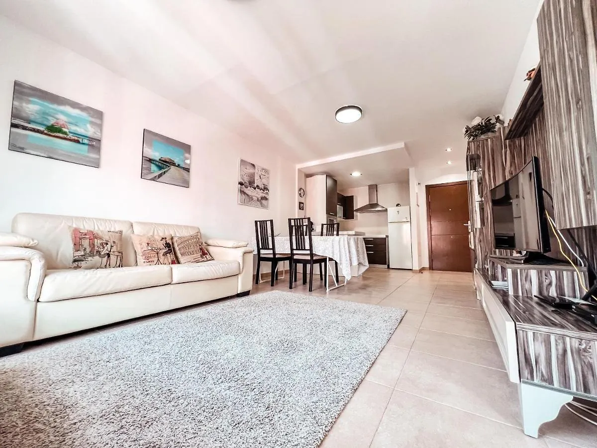 Beautiful 1 Bedroom Apartment In Palm Mar, Pm101 0*, Palm-mar Spain