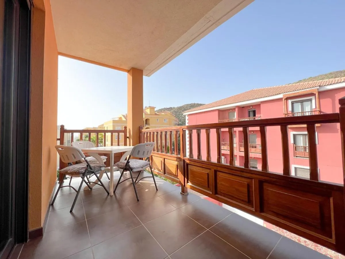 Beautiful 1 Bedroom Apartment In Palm Mar, Pm101