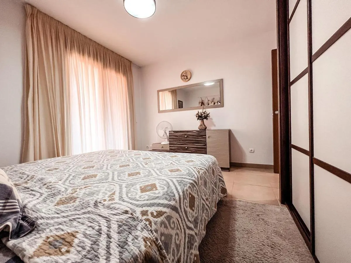 Beautiful 1 Bedroom Apartment In Palm Mar, Pm101 0*, Palm-mar Spain